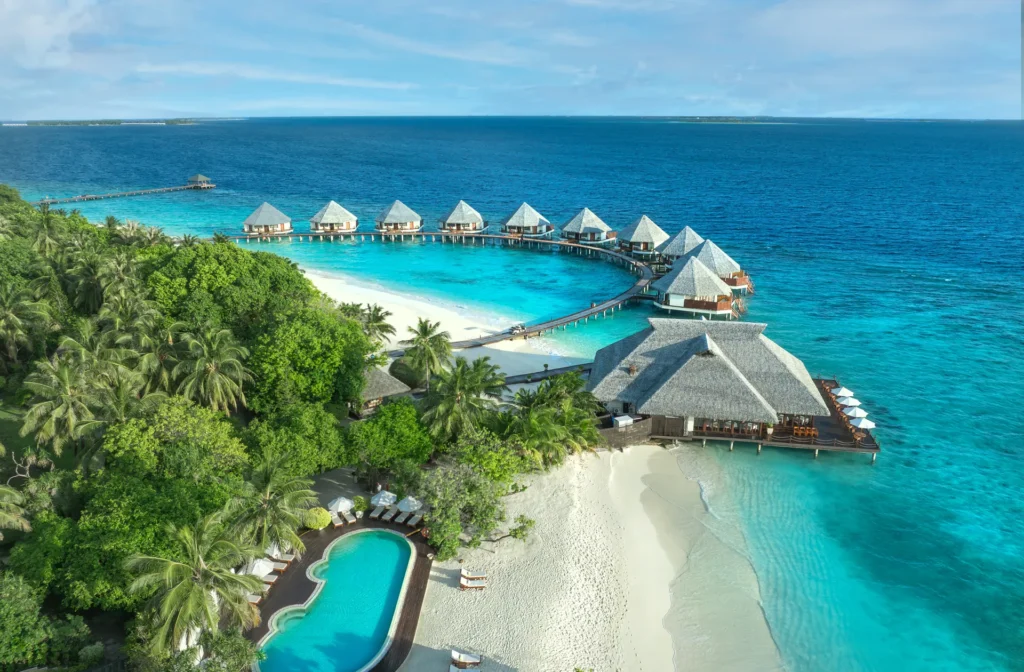 Adaaran Prestige Water Villas på Meedhupparu sedda från ovan